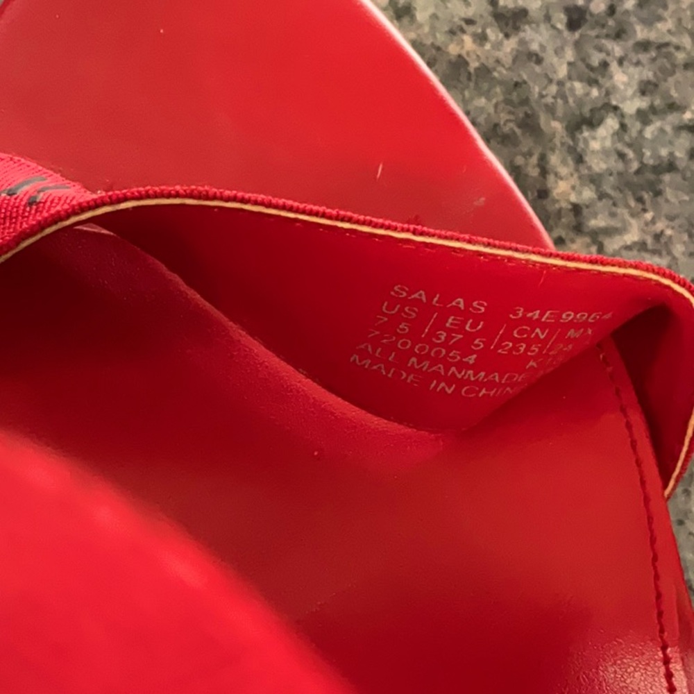 Calvin Klein red elastic heels size 7.5 M - Picture 3 of 6